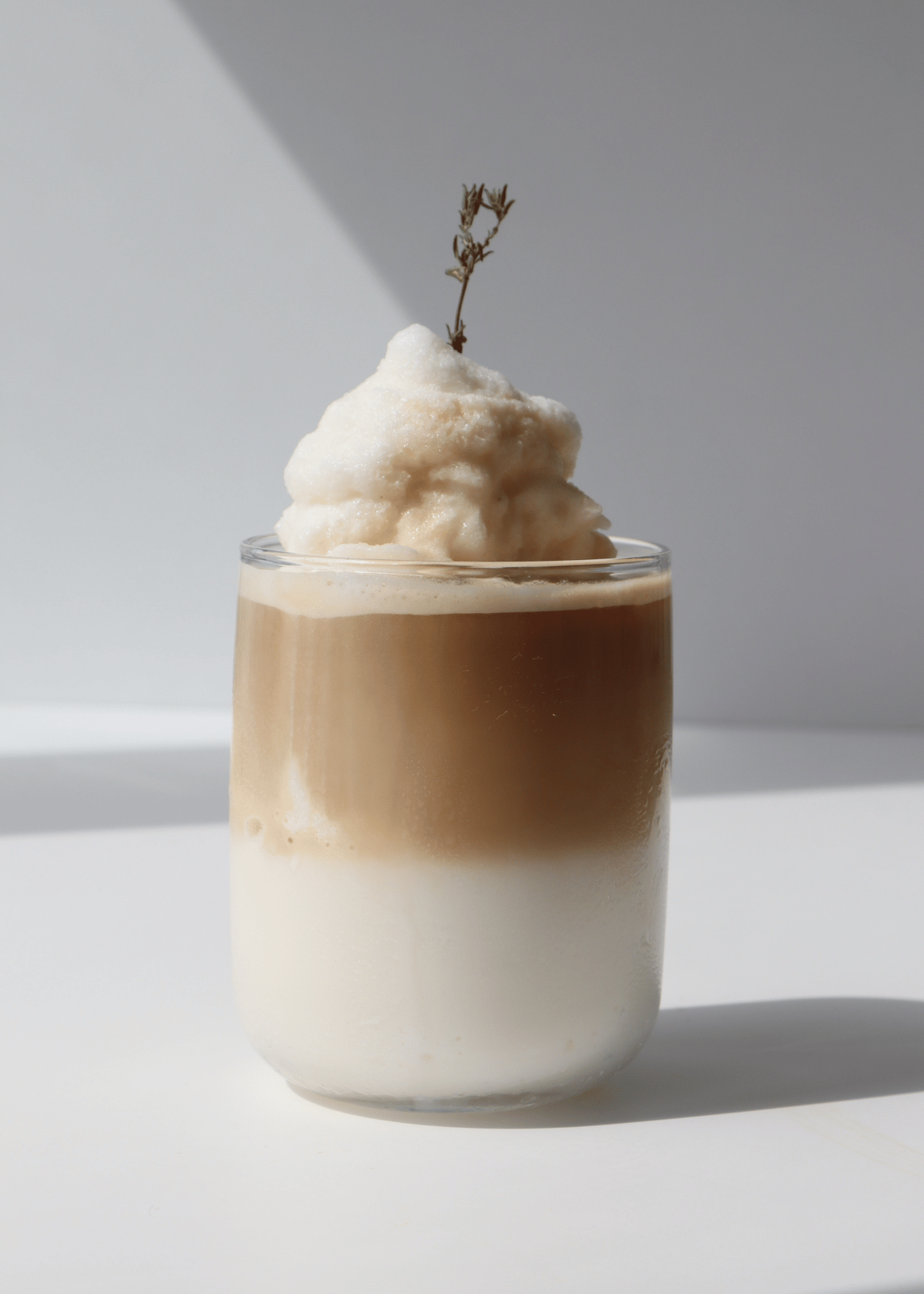 How To Make Frothed Milk Without A Frother: Handy Tips and Tricks