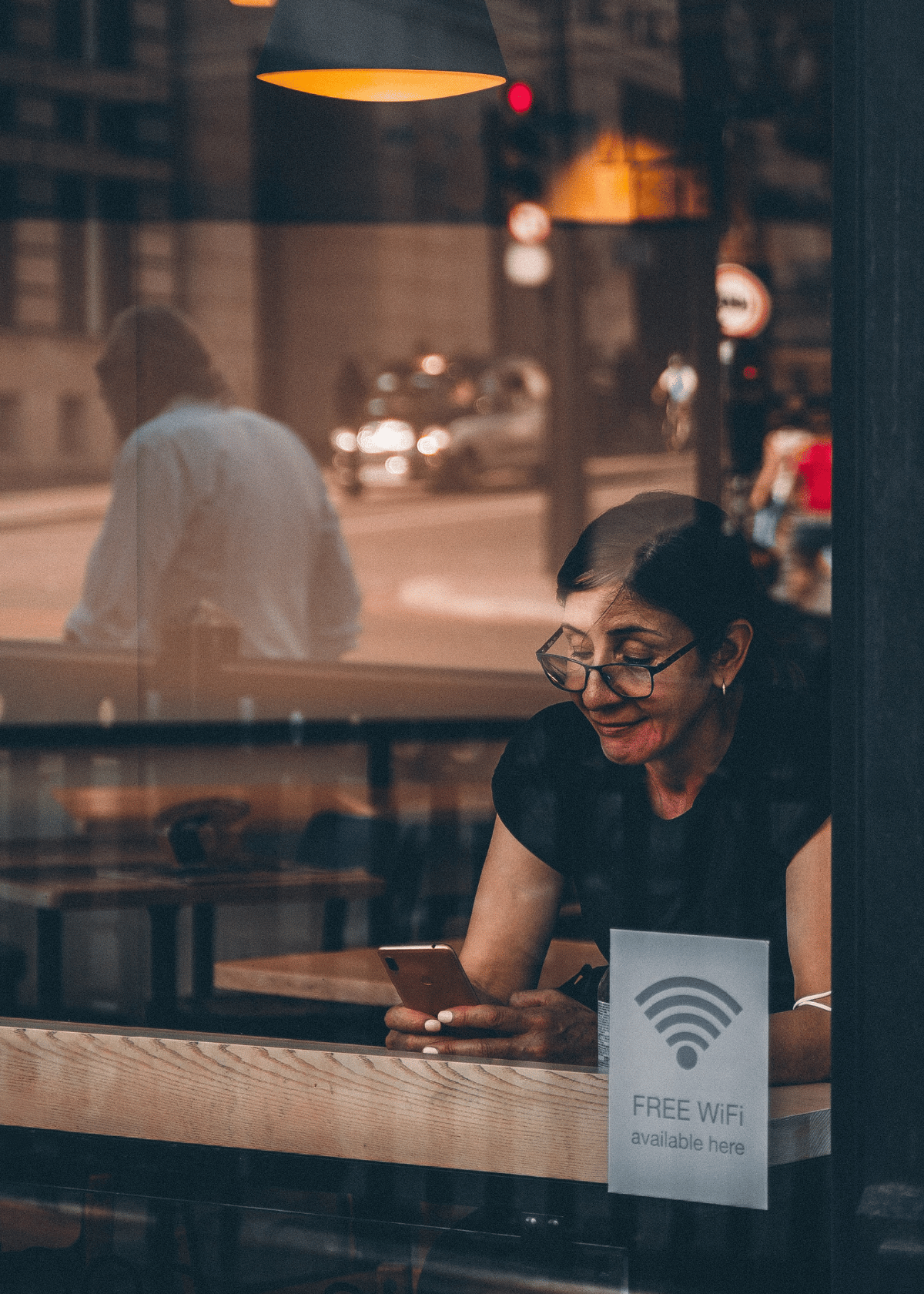 The 7 Best Outdoor WiFi Extender to Up Your Wireless Signal Strength: Get the Most Reliable Coverage and Enjoy Super-Fast Data Speeds, All From Anywhere!